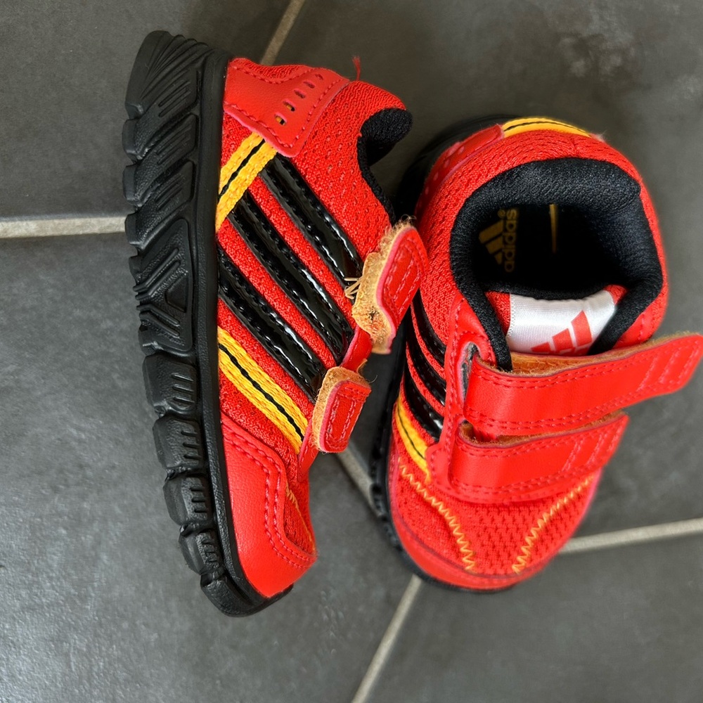 Adidas Ortholite Toddler Sneaker